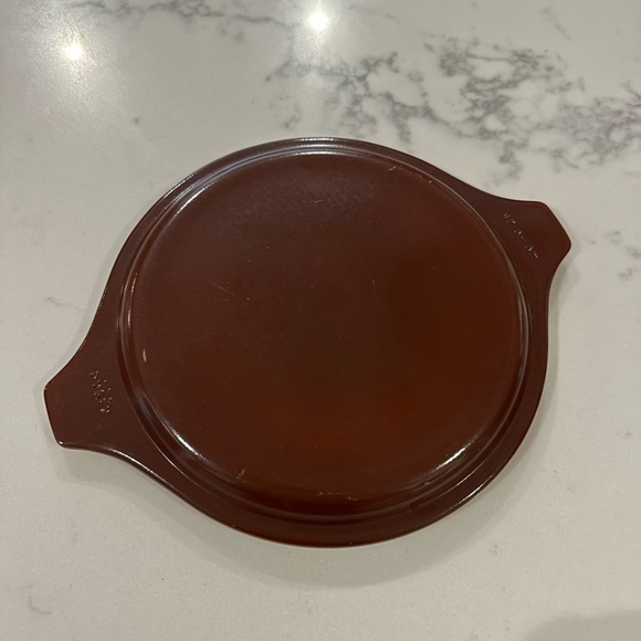 Brown PYREX lid for round dish - Picture 7 of 12